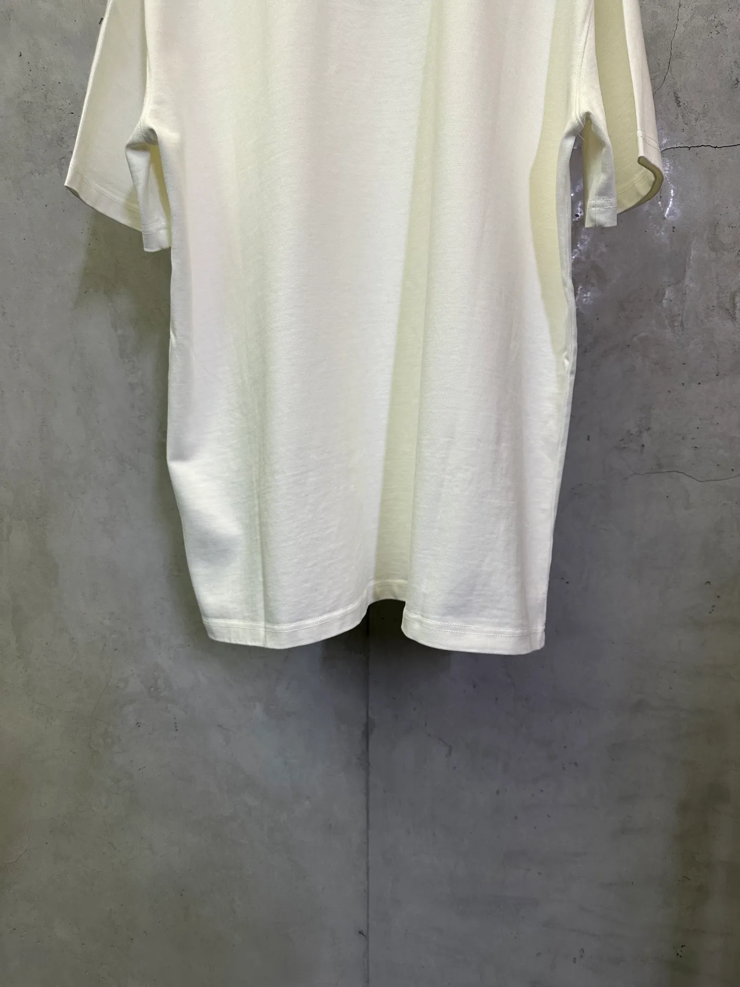 ￼ 140- New Arrival g ARCTERY X ss 26 logo T ： 2*2 g Versatile Versatile Same Style Color: Black White Red Size: XS S M L XL
